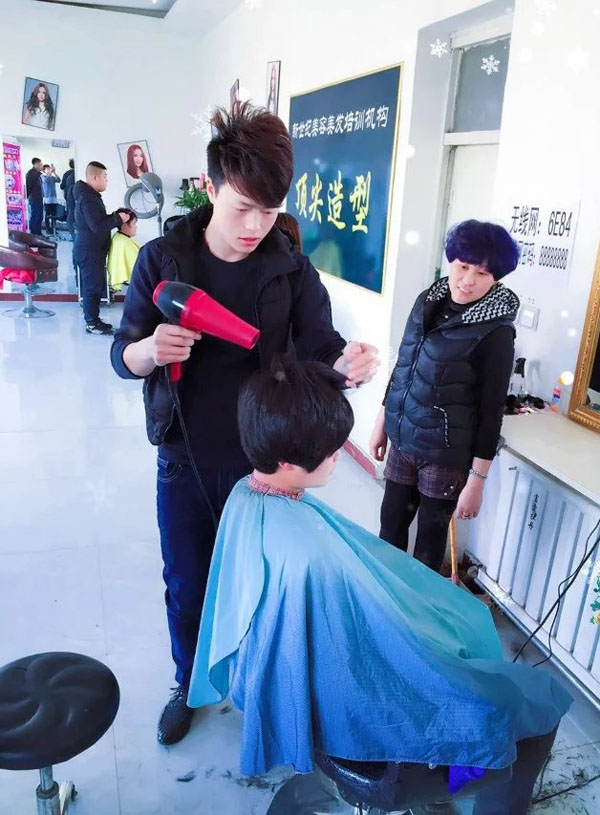 美發(fā)學(xué)員實(shí)戰(zhàn)作品