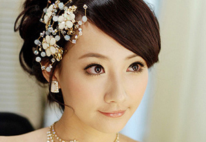 發(fā)型化妝全科班